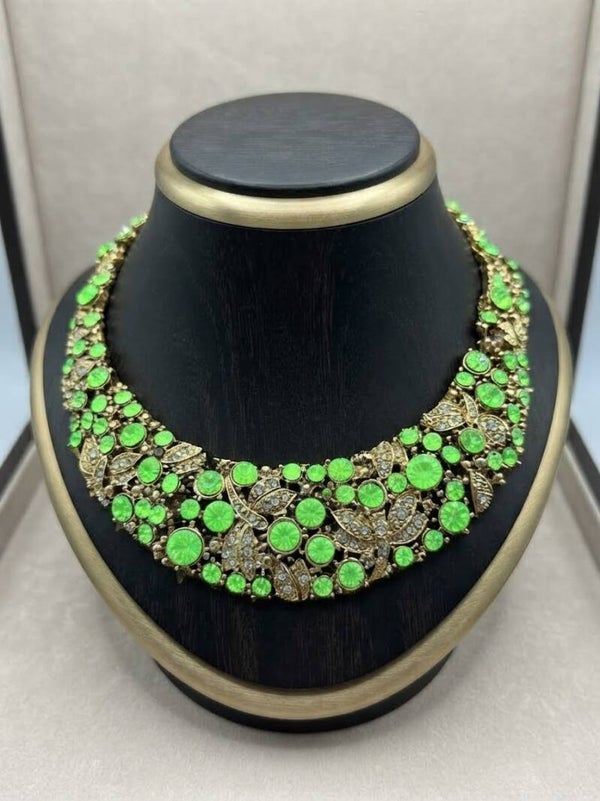 Stunning Vintage Uranium Glass Statement Collar Necklace