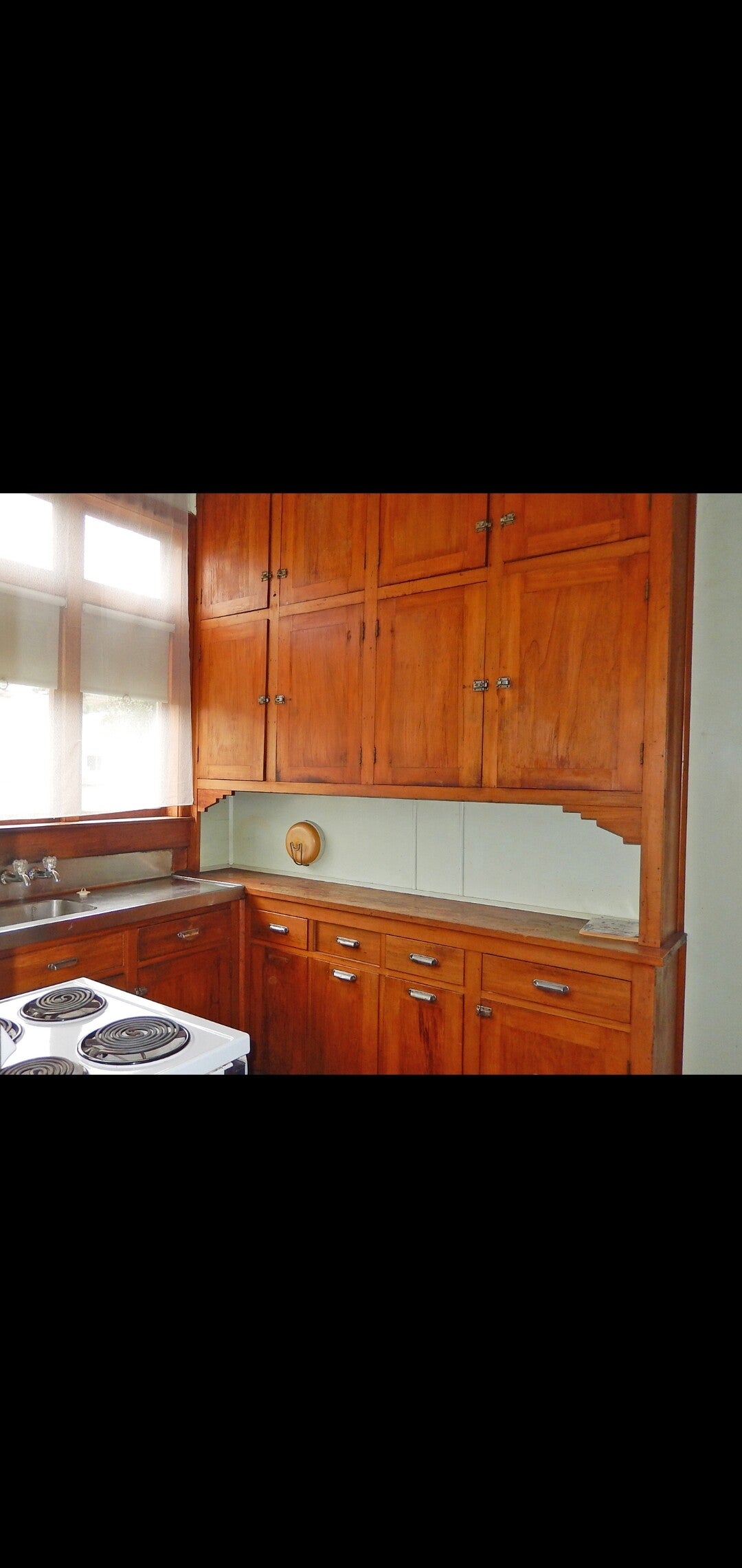 kitchen-old-standard.jpg
