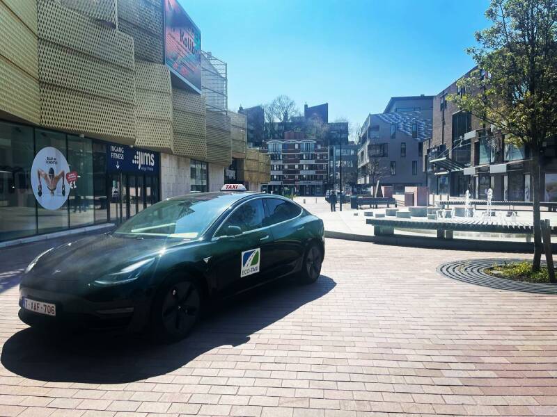 TAXI GENK CENTRUM SHOPPING 