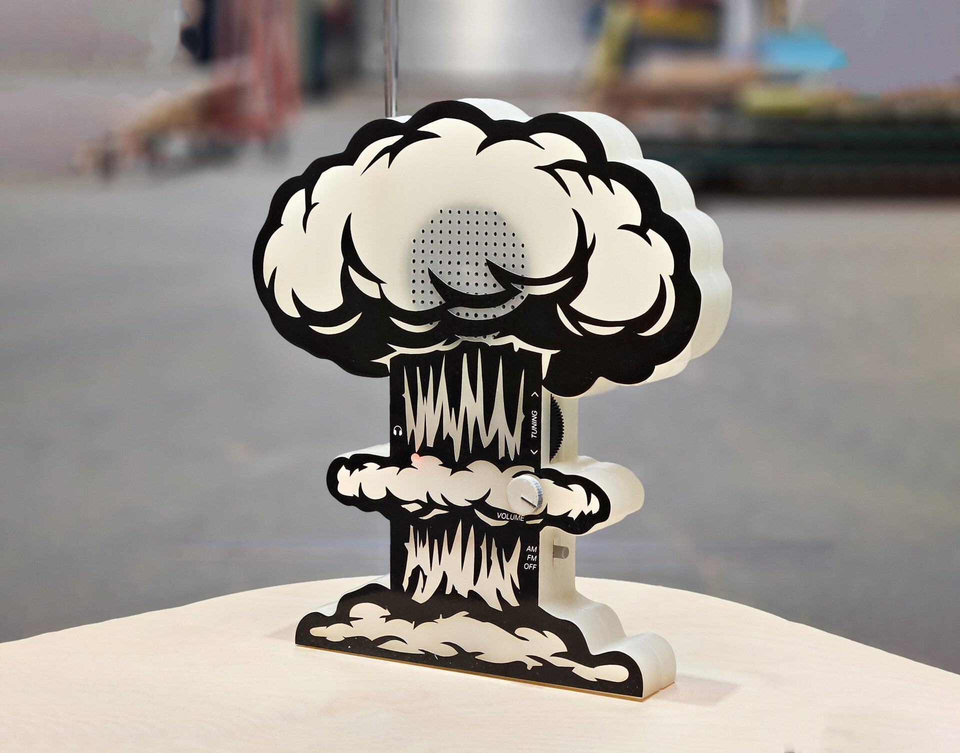 Rotterdam keilewerf atoombom radio paddenstoelwolk doomsday wekker lamp glow in the dark