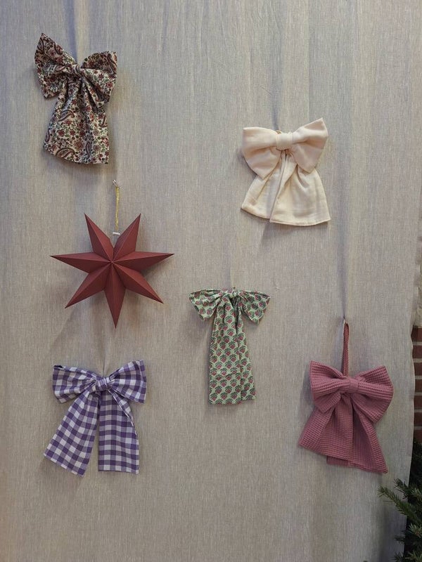 Christmas bows