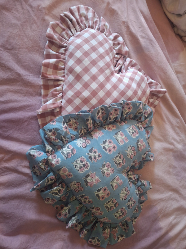 Heart pillow