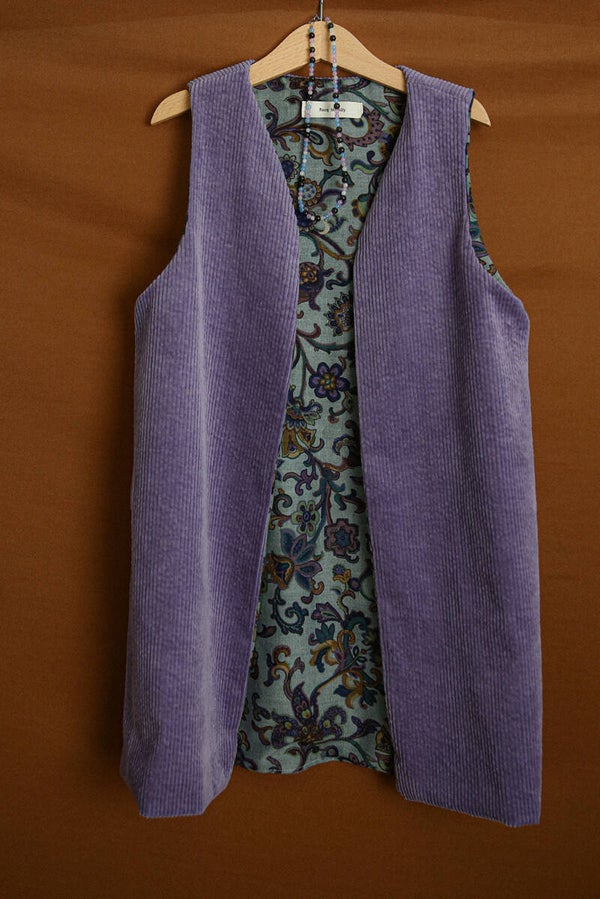 Long lilac rib gilet te dragen vanaf 128 tot 152 preloved