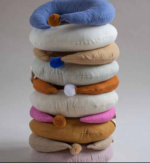 Moon pillow van play at slaep