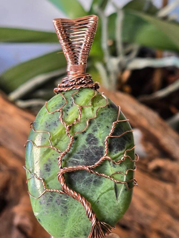 Hanger nefriet tree of life