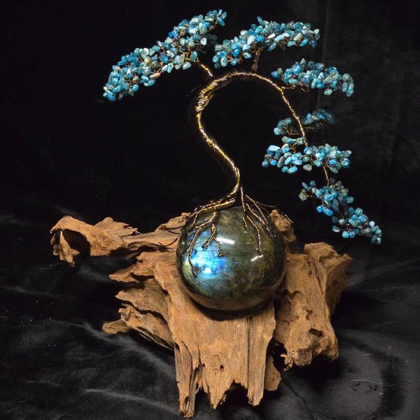 Edelsteenboom apatiet