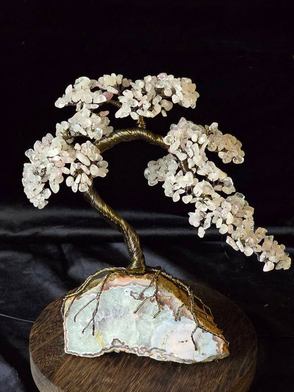 Edelsteen boom Rozenkwarts