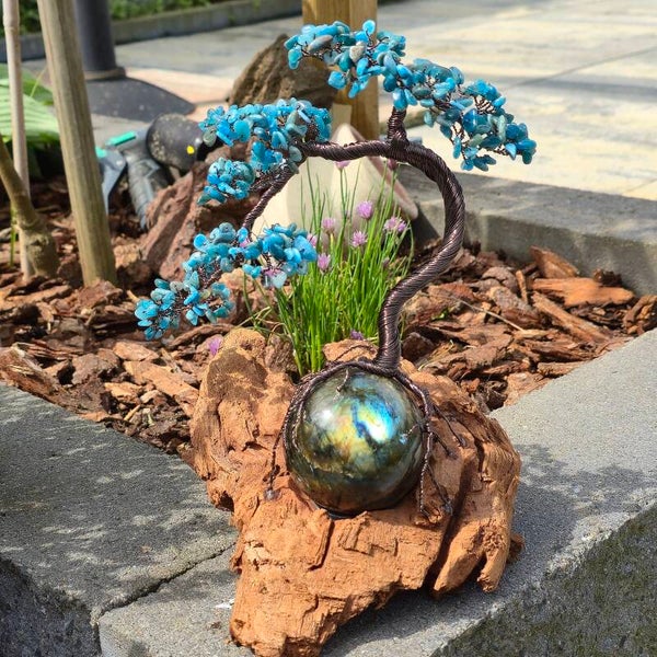 Edelsteenboom apatiet