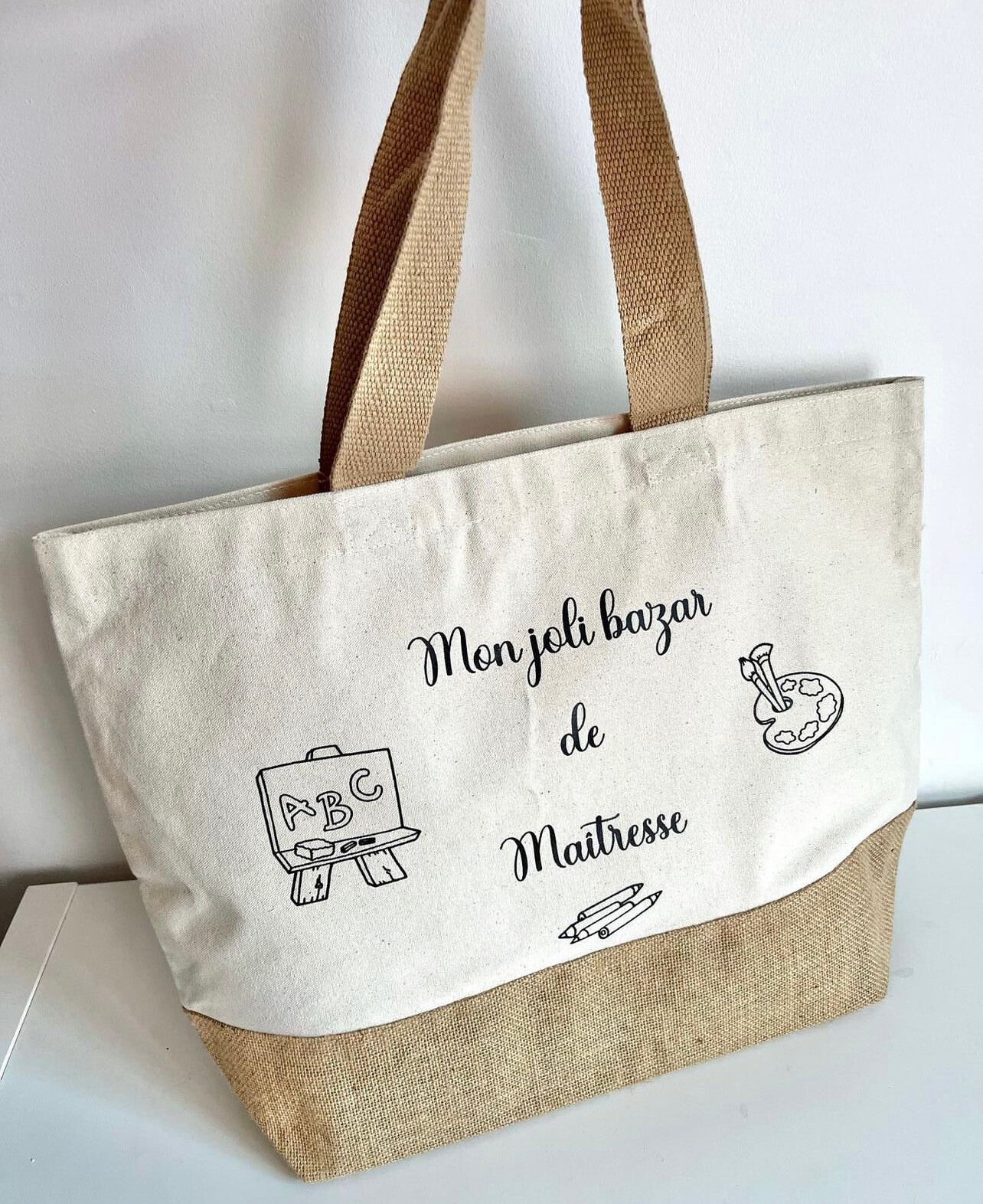 Sac modèle maitresse personnalisé