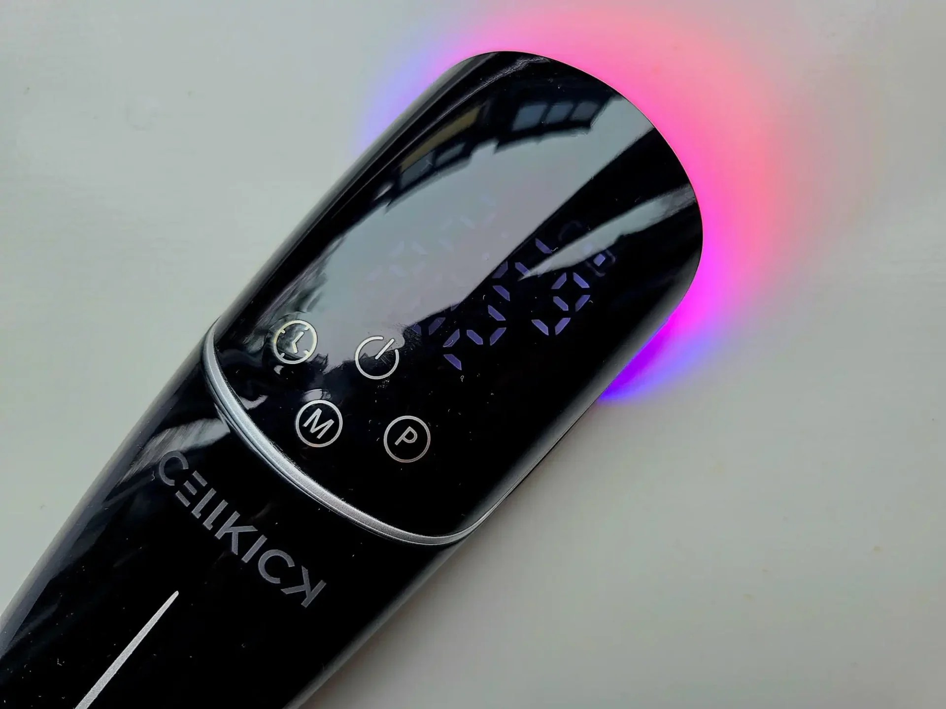 Handheld ultra