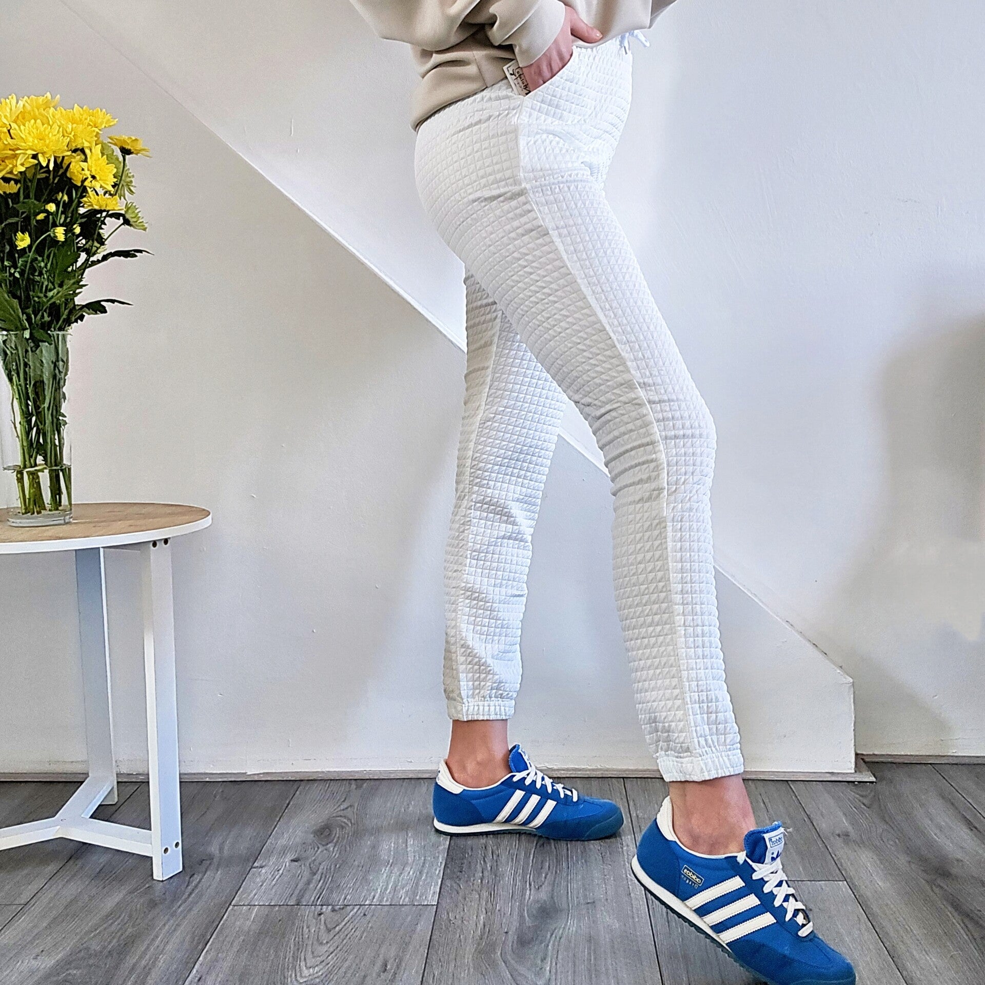 Spodnie dresowe białe