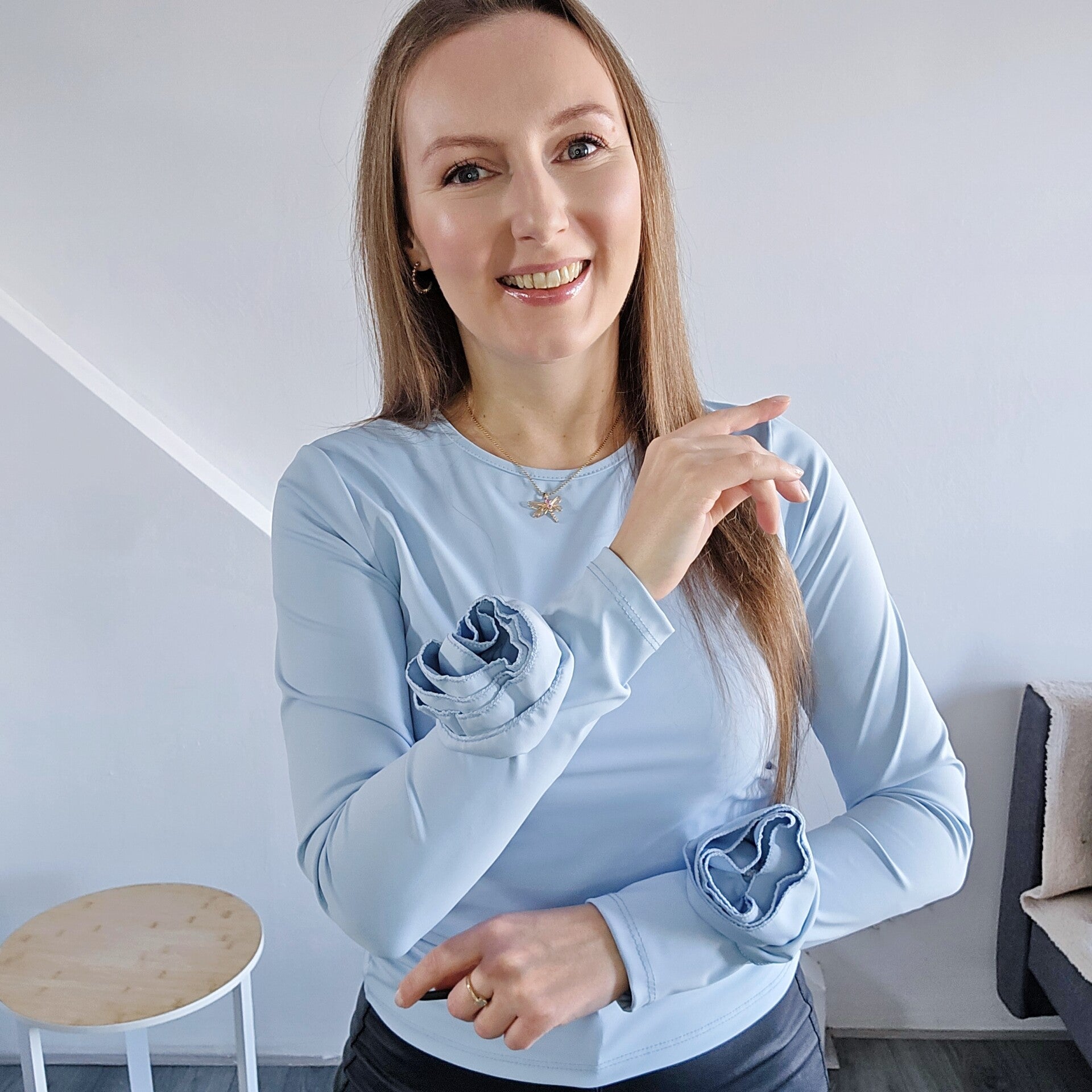 Bluzka kwiatek niebieska