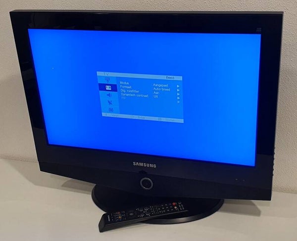 Samsung LCD TV 26'' -  HD Ready met HDMI