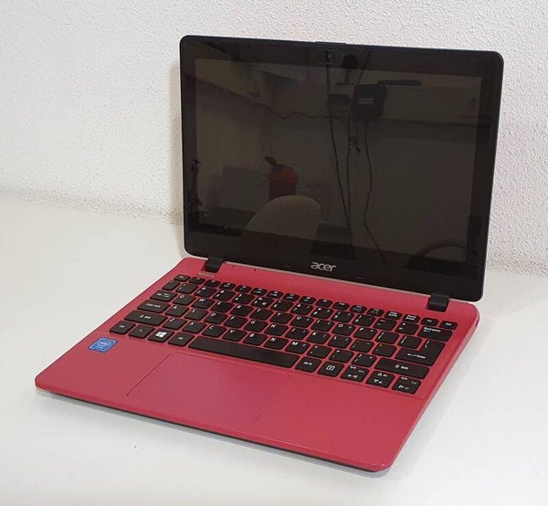Mini Laptop - Acer Aspire V3-112P met Touchscreen