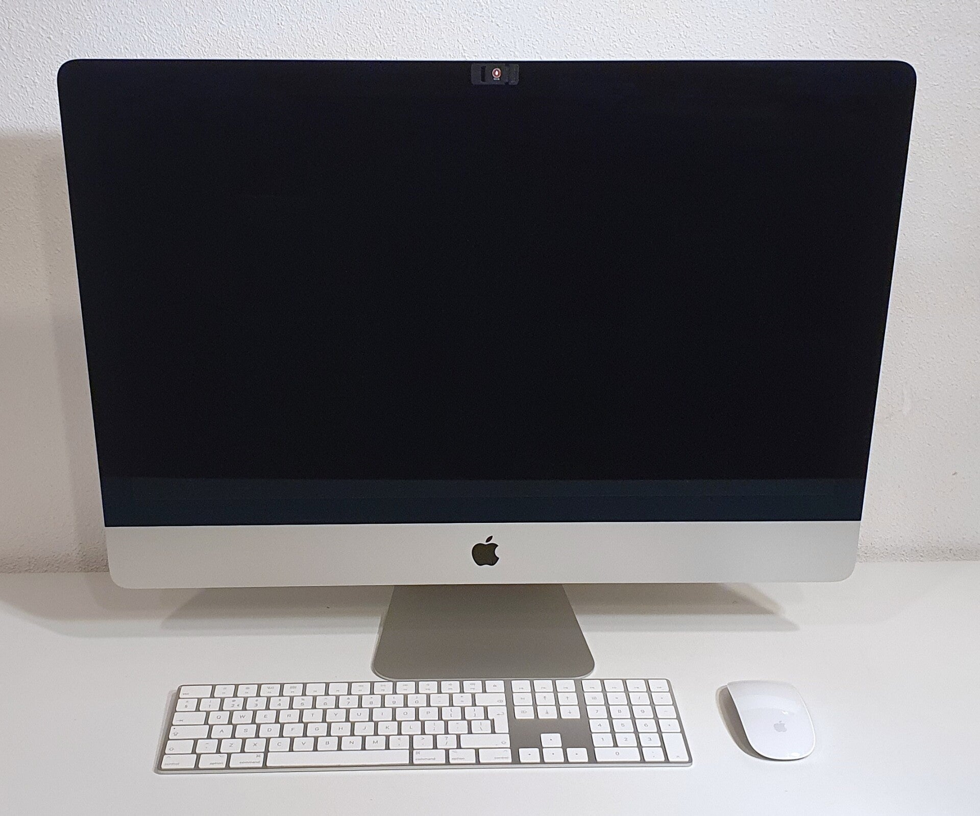 Apple iMac Retina 5K 27-inch – Intel Core i5, 64GB RAM, 1TB