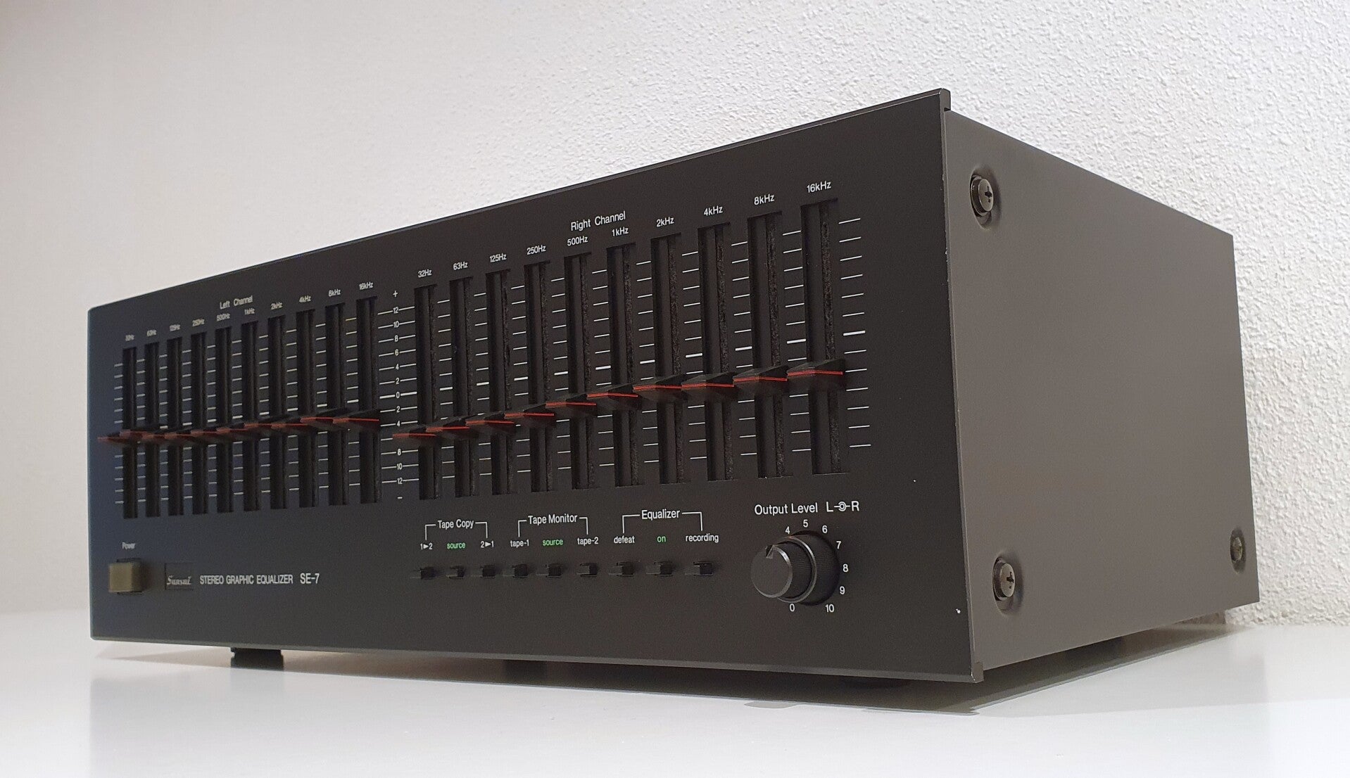 Graphic Equalizer - Sansui SE-7
