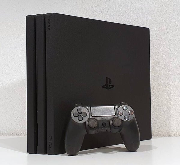 PlayStation 4 Pro (1TB)