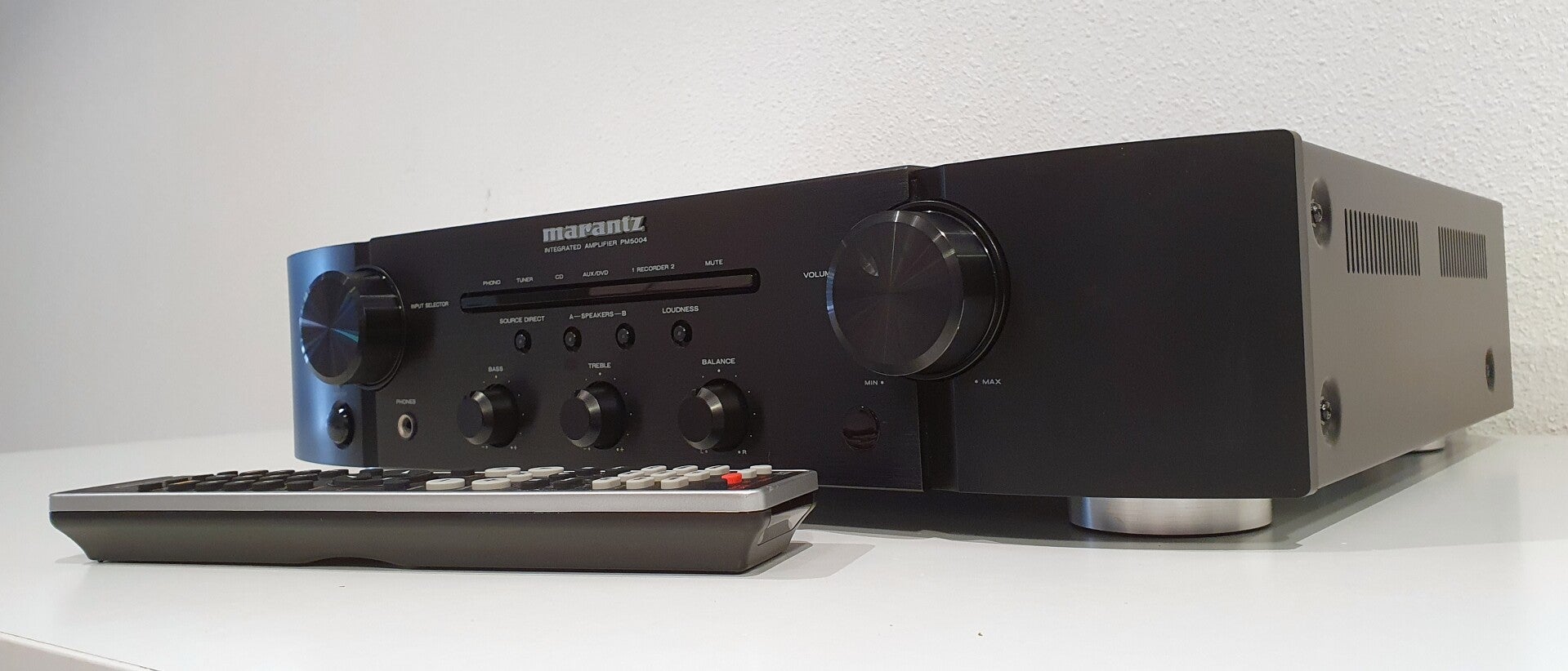 Geïntegreerde Stereo Versterker Marantz PM5004 (40 Watt)