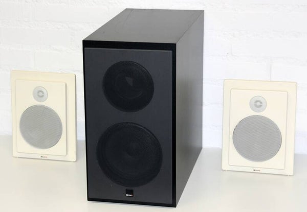 Zeldzame 2 way Stereo Set Speakers MB Quart 250 met Subwoofer (Made in Germany) 50-80 watts