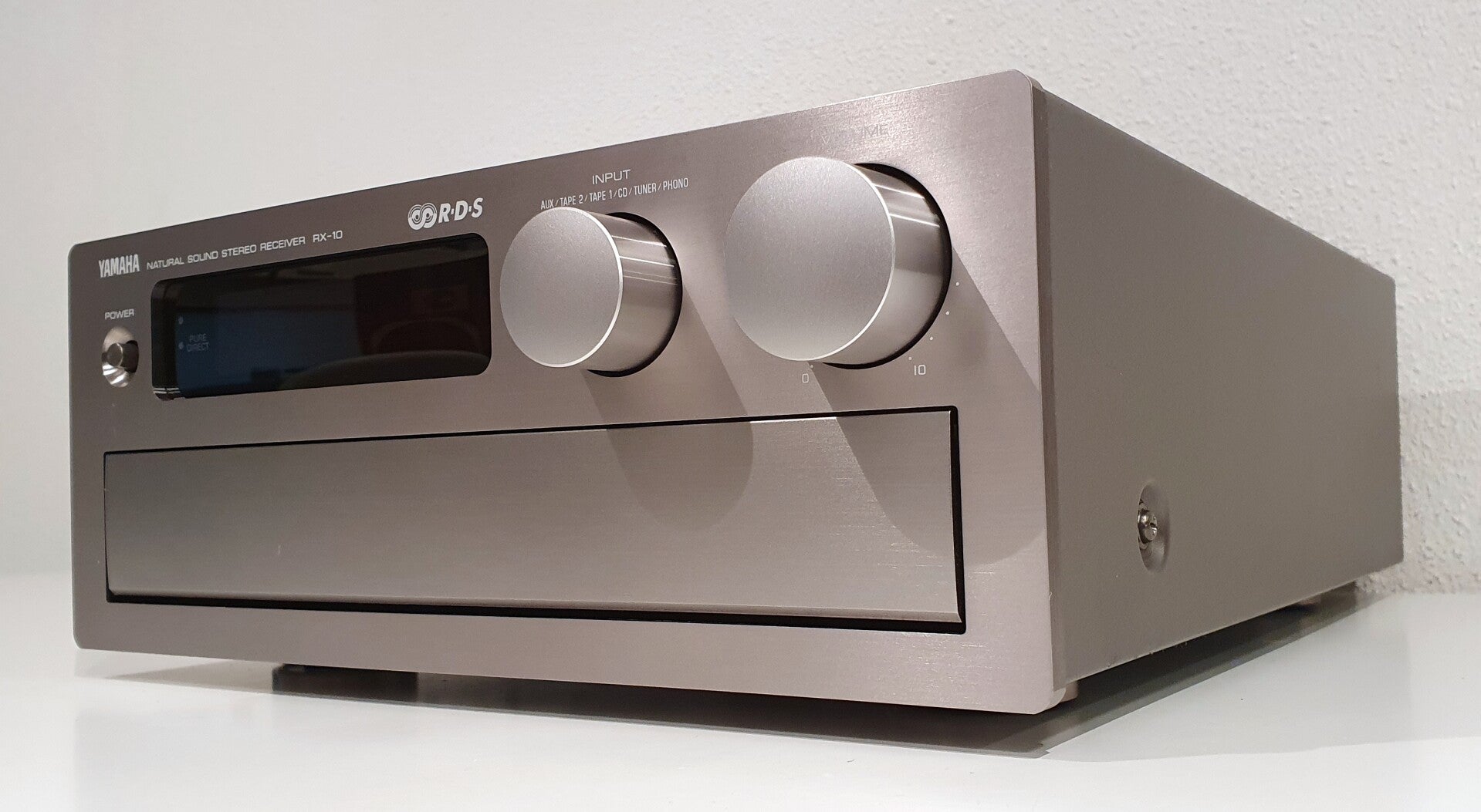 Stereo Receive - Yamaha RX-10 (50W) met Phono