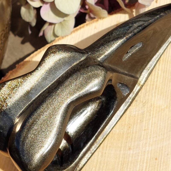 Obsidiaan. Mooie XL Goud Obsidiaan ravenschedel / raaf skull 13cm