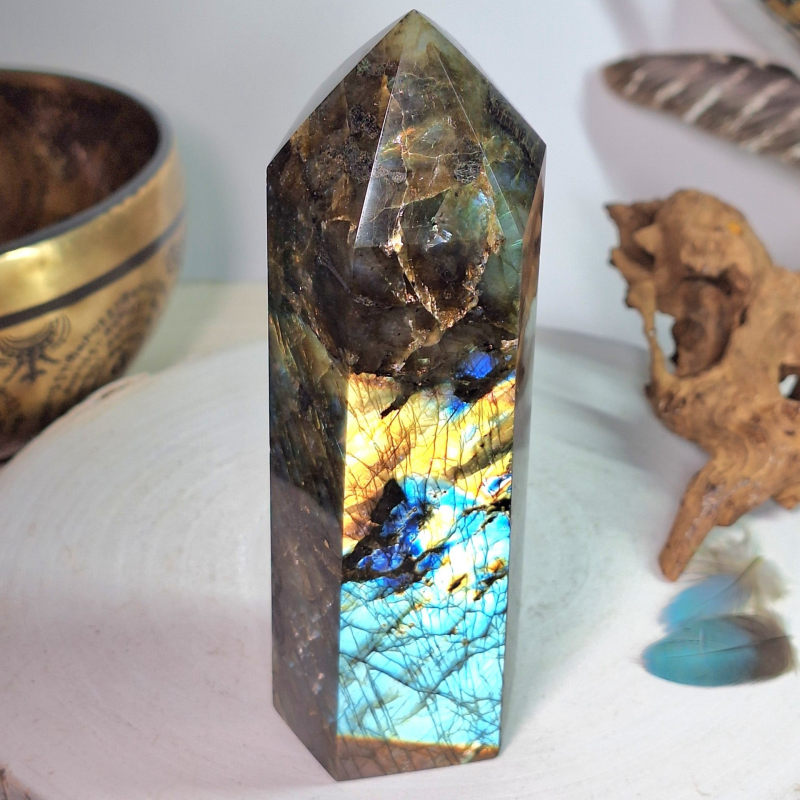Labradoriet toren XL 17,5x5,5 cm met prachtige flash en 🌈