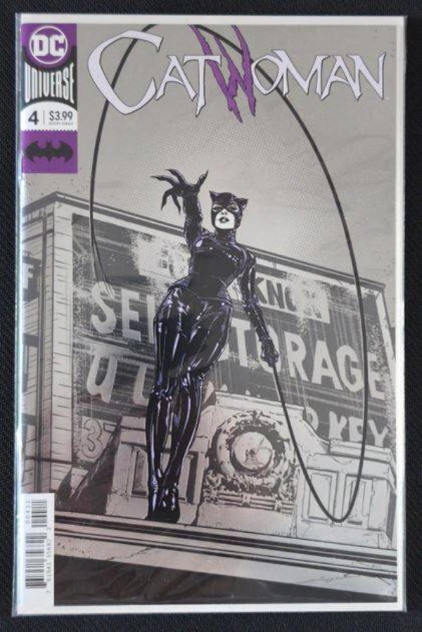 Catwoman #4 - Variant Cover Black & White - DC Universe (DC Comics, Novembre 2018)