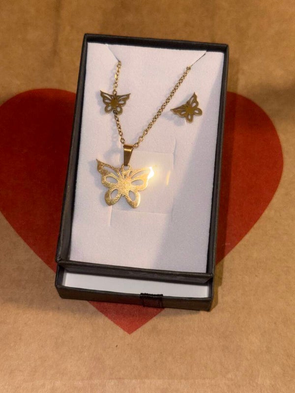 Set collana e orecchini