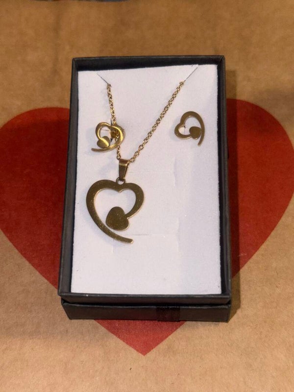 Set collana e orecchini