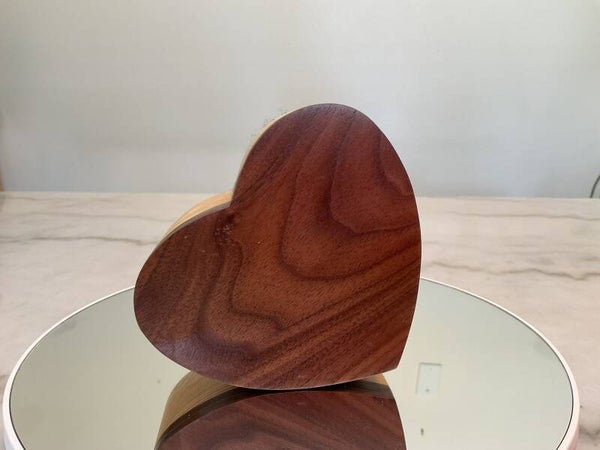 Heart shaped bandsaw box 0040