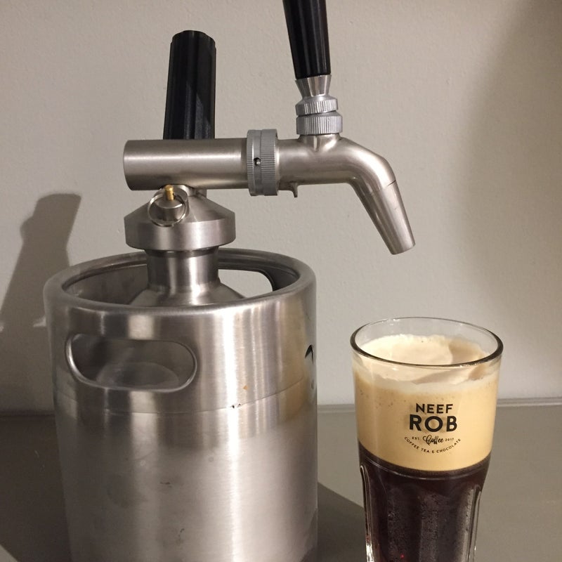 Nitro black coffee