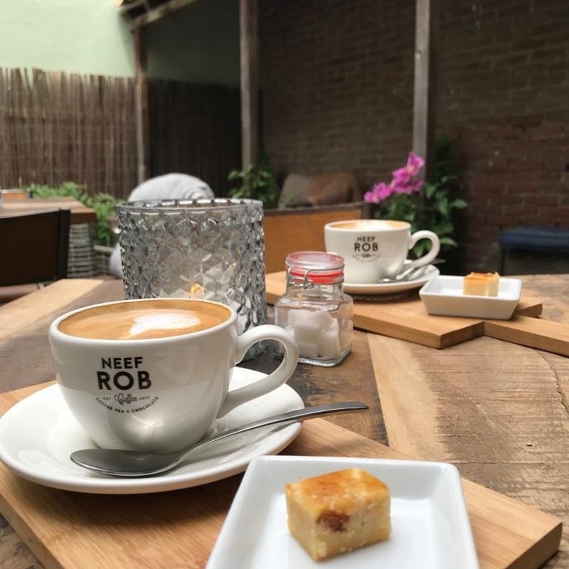 Koffie bij ons in de thuin