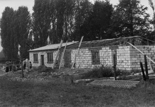 Hier noch ein Rohbau, später rauschende Feste darin... ;-)!