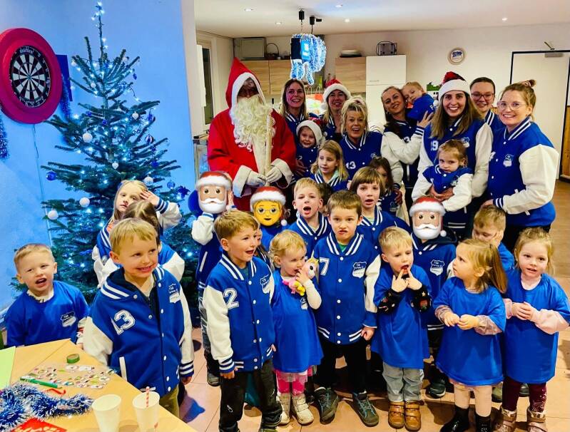 Weihnachtsfeier Sport-Zwerge