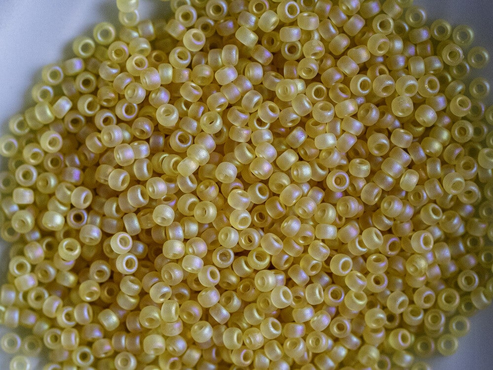 15/ 0132FR lt. topaz matte transparant AB