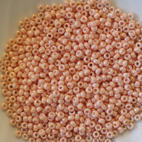 11/0-0596 Semi Matte Opaque Saumon