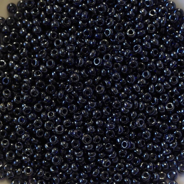 11/0-B32 Bleu Marine Nacré