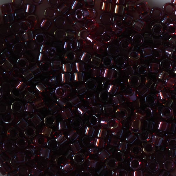 DB 0296 Lined Red Cranberry AB