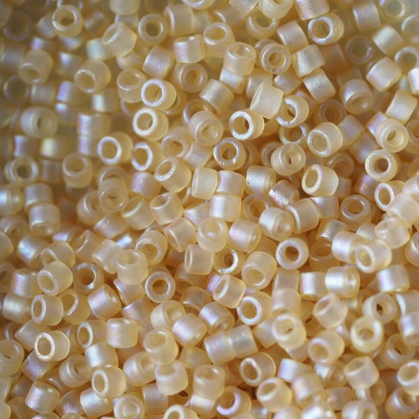 DB 0852 Cantaloupe AB Matted