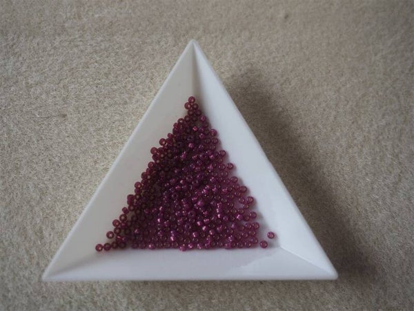 11/0-4247 Silverlined Dyed Duracoat Peony Pink