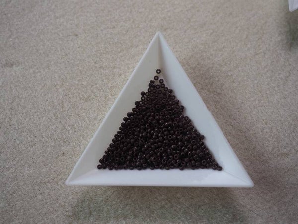 11/0-0409 Opaque Chocolate