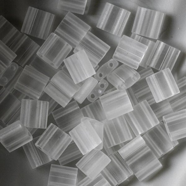 TL 131F Crystal Matte Transparent