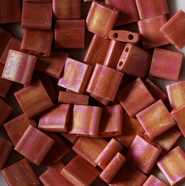 TL 408FR Red Opaque Matte A