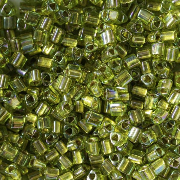 TG-11-996 Goldlined Rainbow Peridot