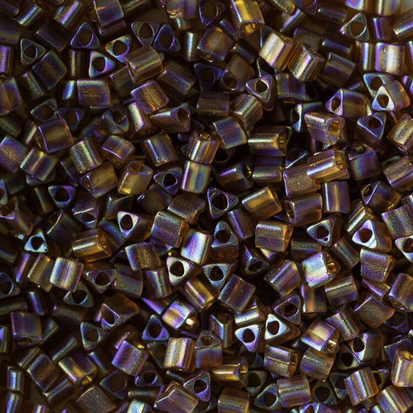 TG-11-177f Trans-Rainbow Frosted Smokey Topaz