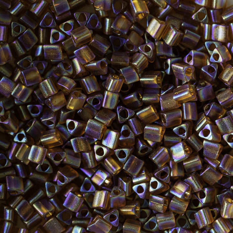 TG-11-177f Trans-Rainbow Frosted Smokey Topaz