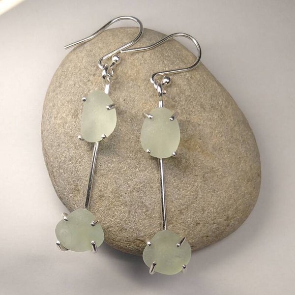 Sterling silver claw-set seaglass dangle earrings