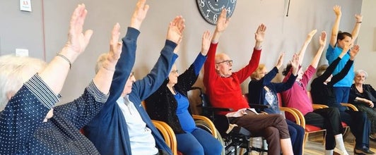 Danse et personne âgée