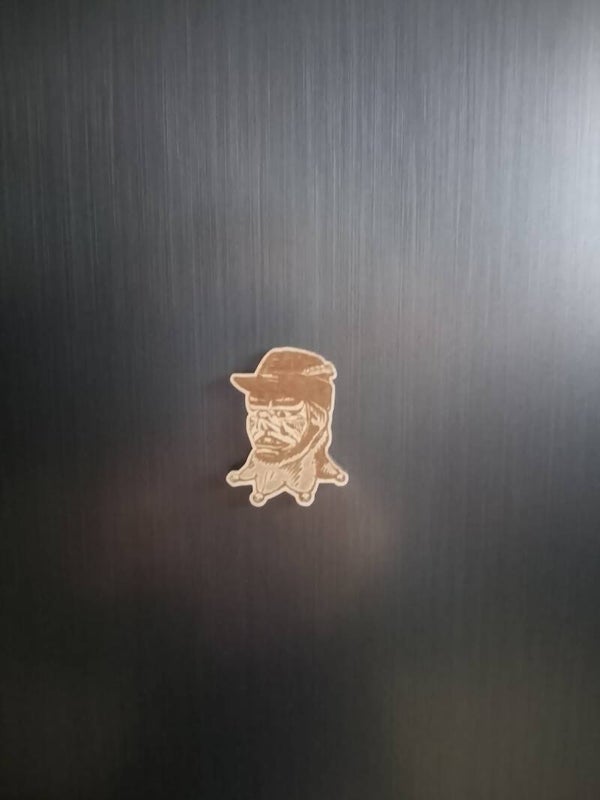 Magnet aus Holz.