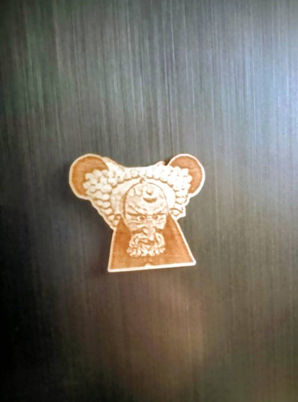 Magnet aus Holz.
